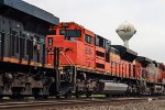 BNSF 8514 on B-706